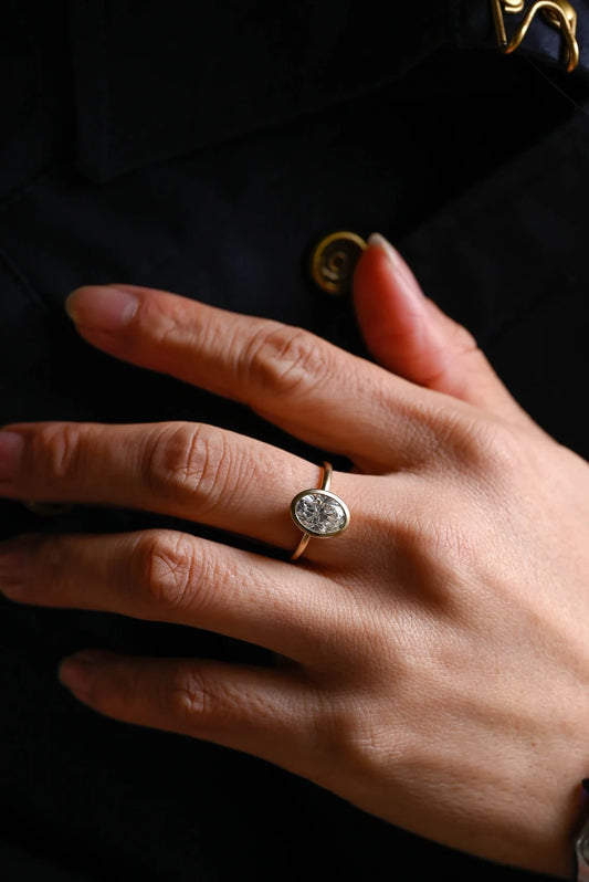 oval moissanite ring