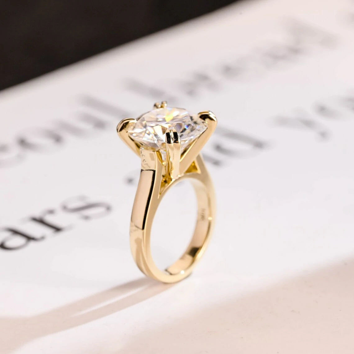 Low Profile Elegance | Round Cut Moissanite | Handmade Gold Ring