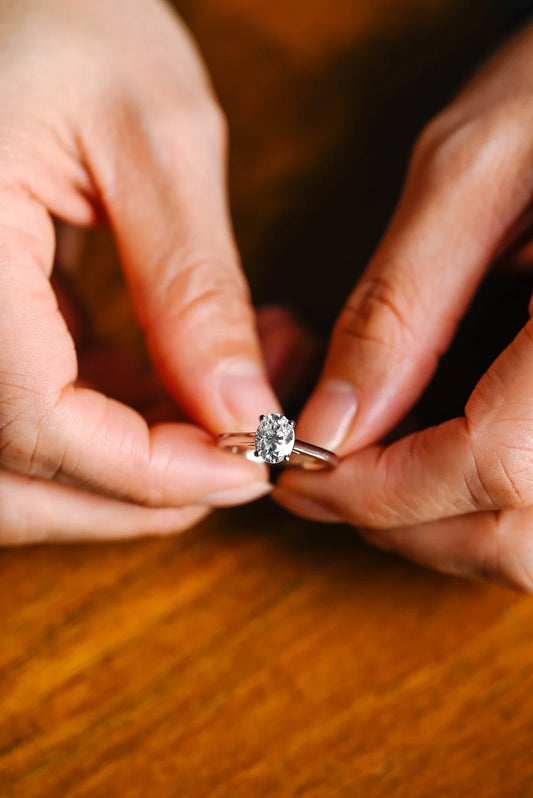 oval moissanite ring