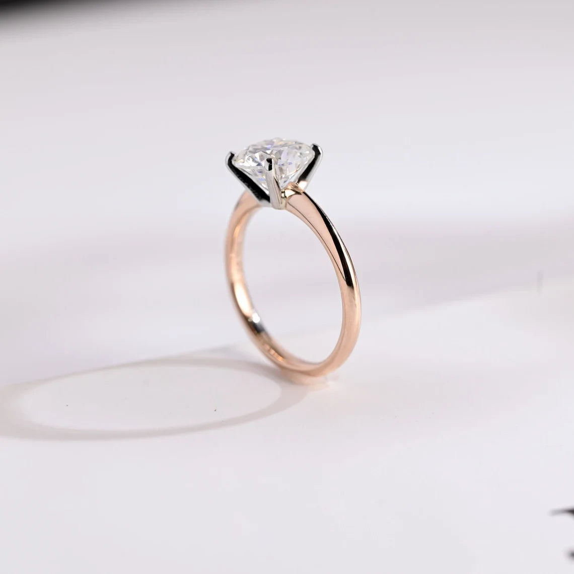 Timeless with a Twist | Double Color Ring | Moissanite Glow