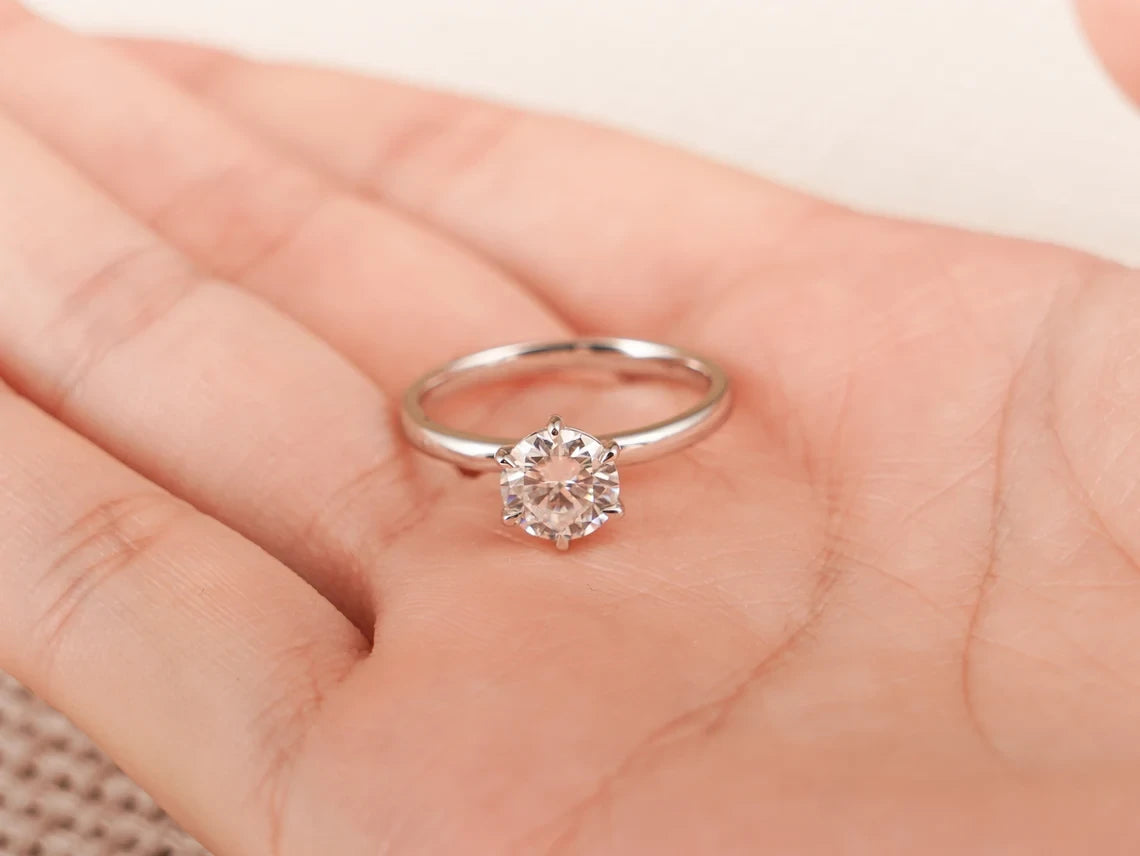 Moissanite Fire | Vintage Ring Design | Solid Gold Sparkle