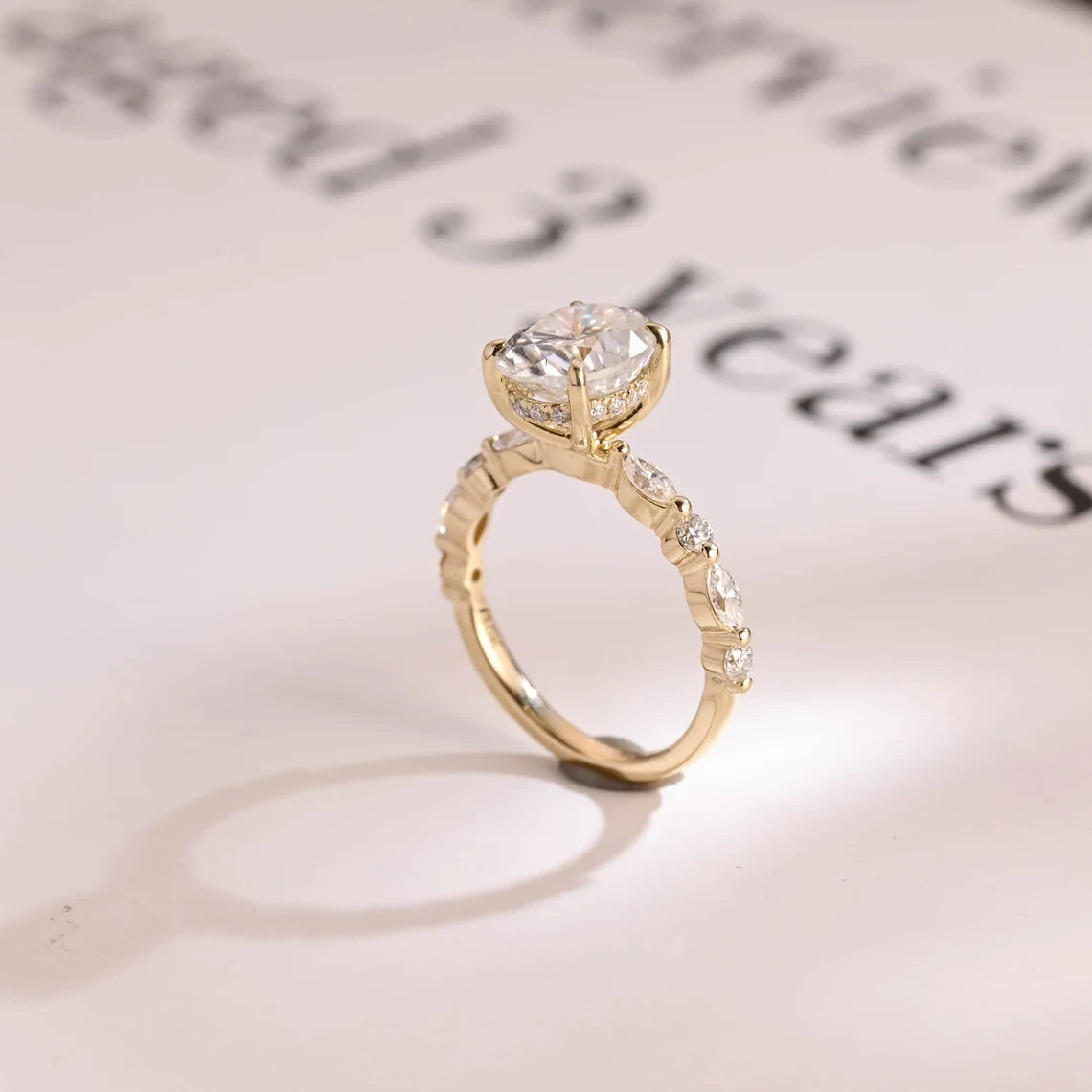 oval cut moissanite