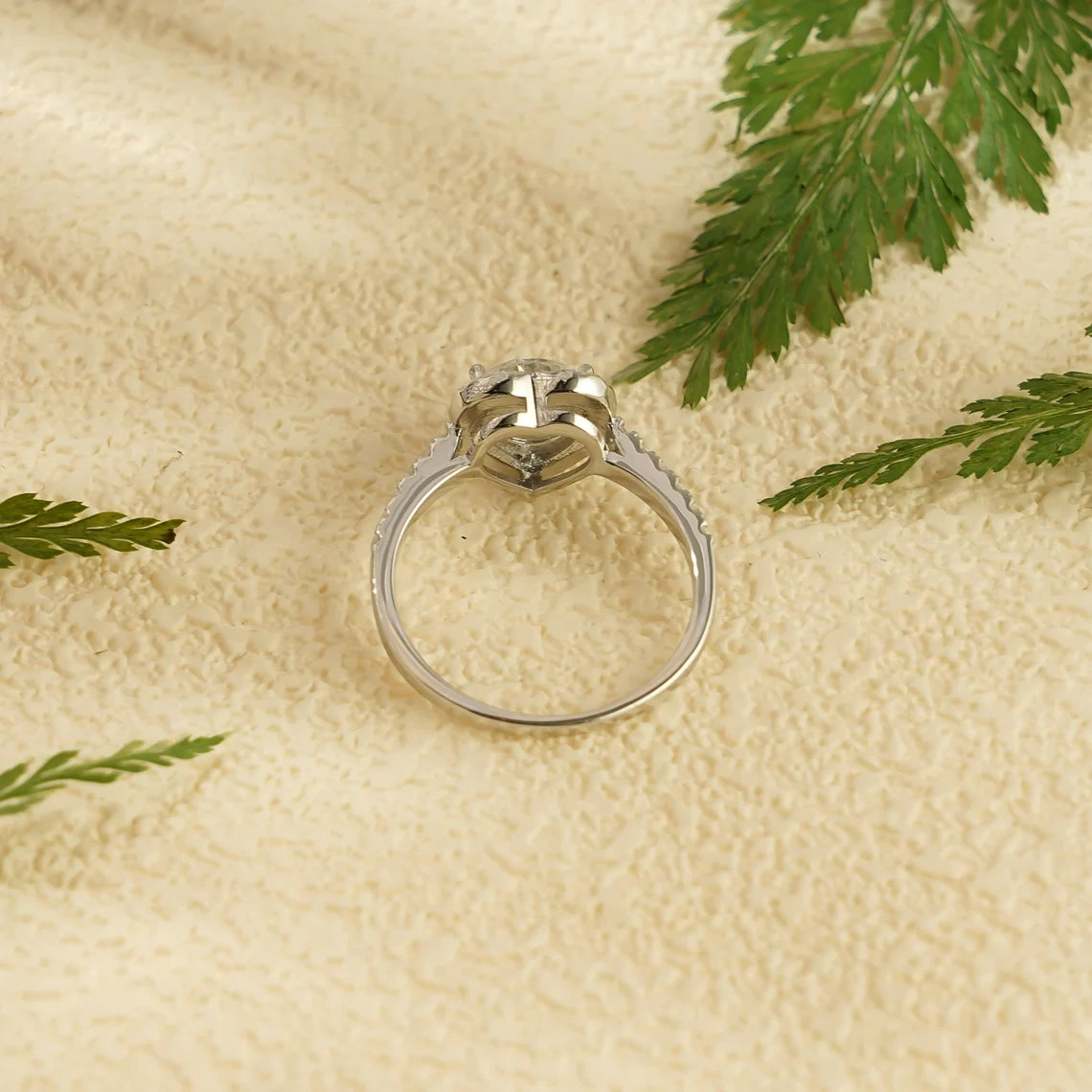 18K Gold Halo Ring Gift | Round Moissanite Shine | Elegant Band for Her
