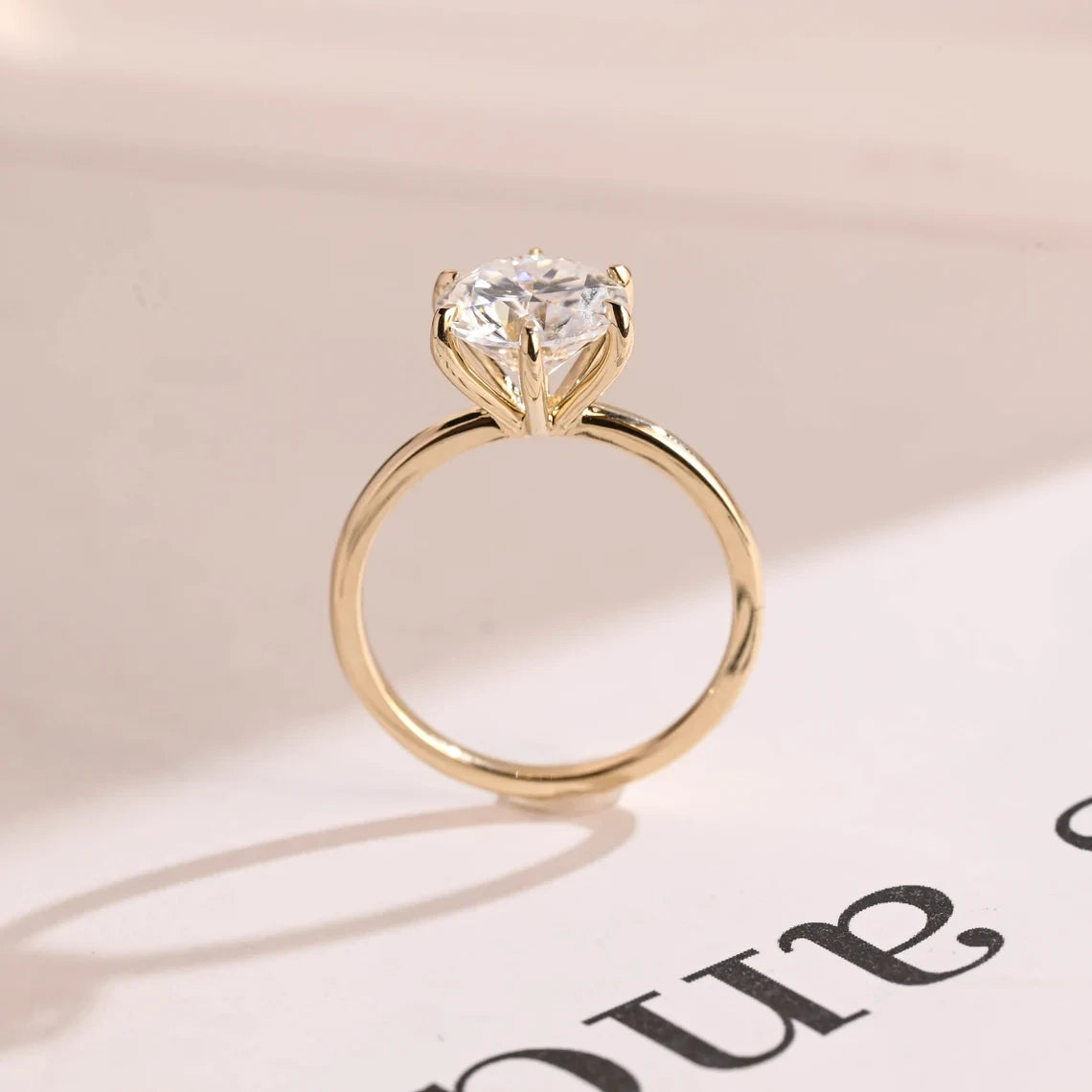 Timeless Round Cut | Minimalist Style Ring | Solid Gold Love