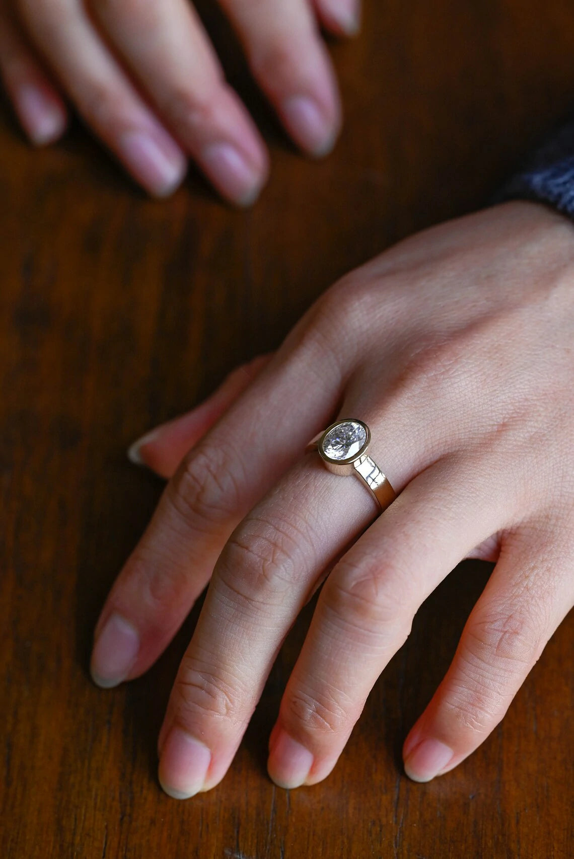 moissanite bezel design
