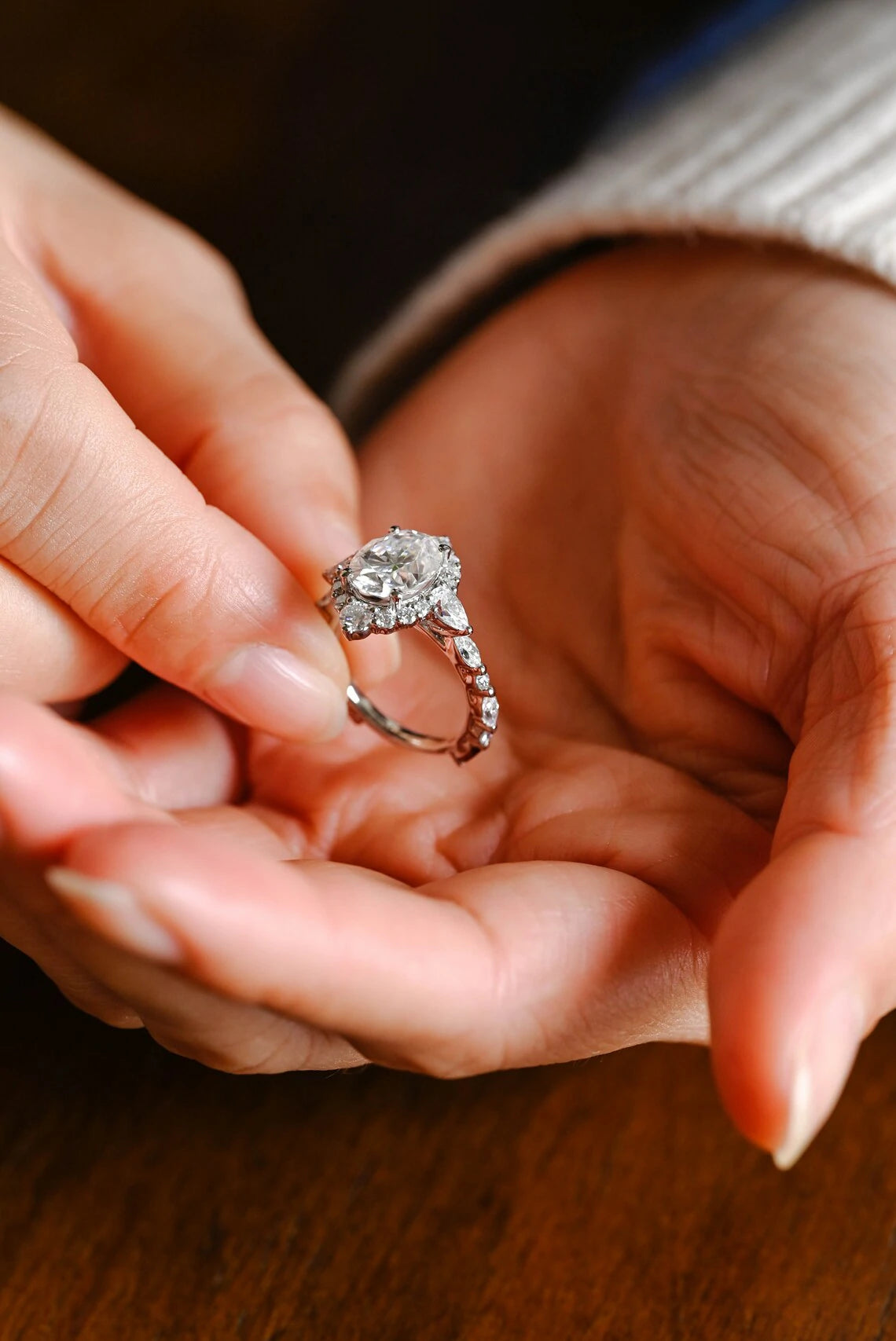 moissanite gift ring | moissanite women ring | oval moissanite design