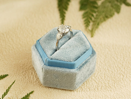 Three stone engagement ring