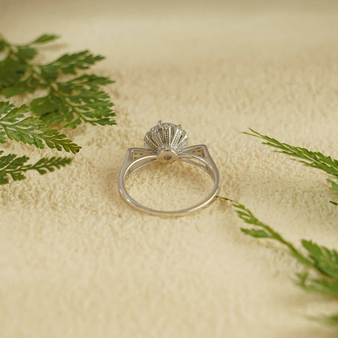 Celebrate in Gold | Round Cut Light | Moissanite Gift