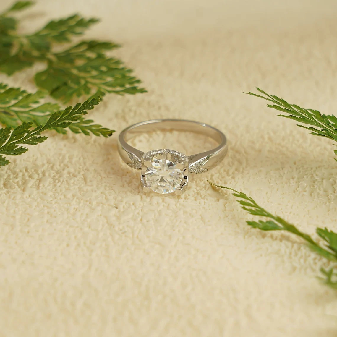 Crafted to Sparkle | Moissanite Fire | 10K–18K Gold Band