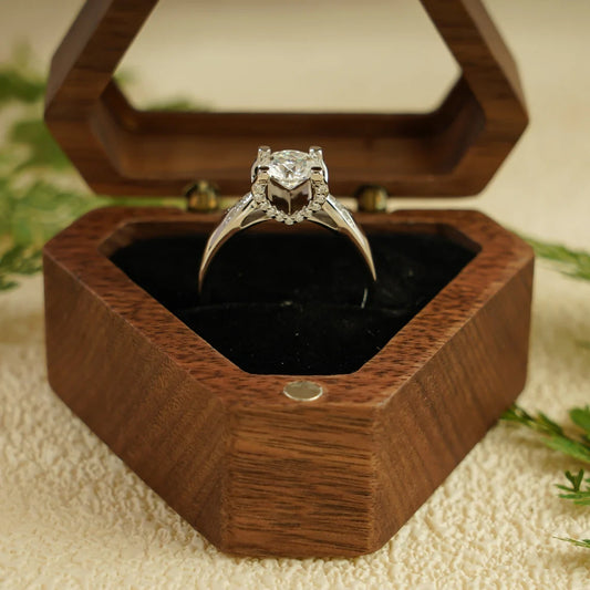 Camber Halo Magic | Round Moissanite Glow | Solid Gold Gift