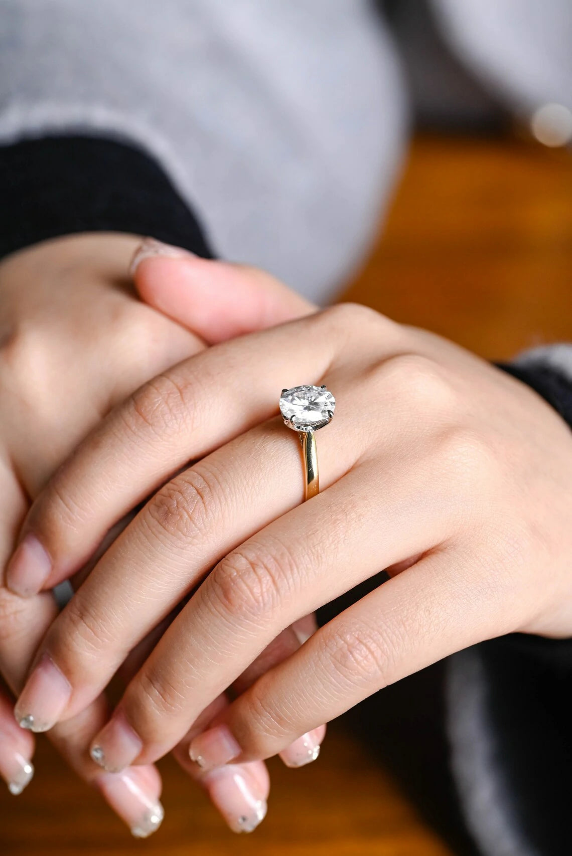 A Gift from the Heart | Promise Ring Idea | Round Moissanite Glow