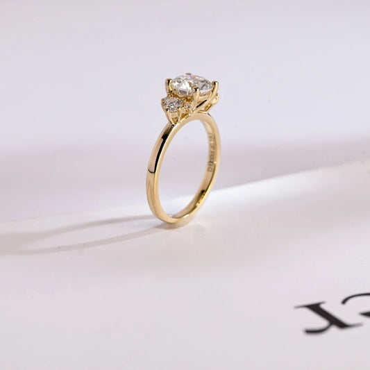 Multi Stone Brilliance | Round Cut Fire | Solid Gold Promise
