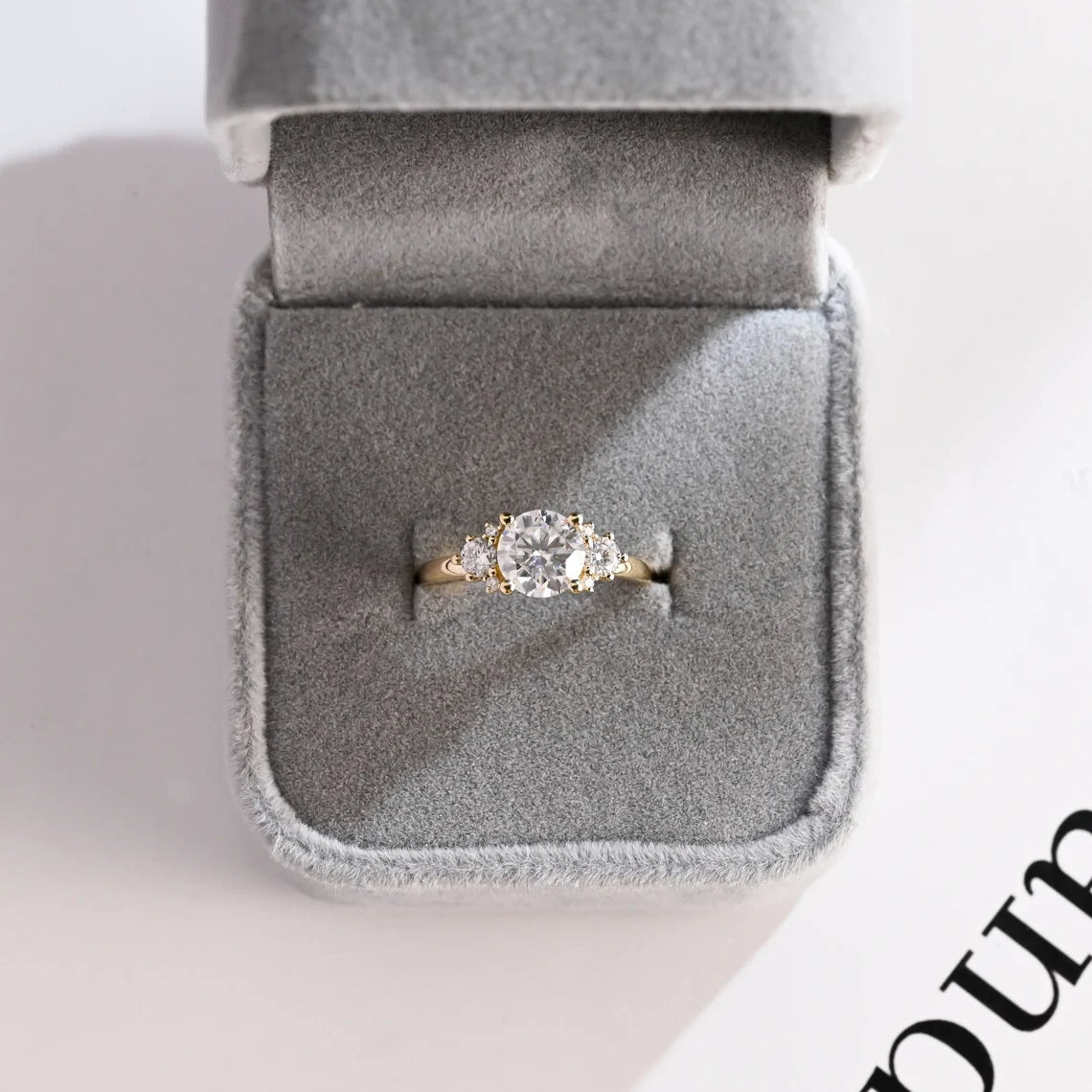 Multi Stone Brilliance | Round Cut Fire | Solid Gold Promise
