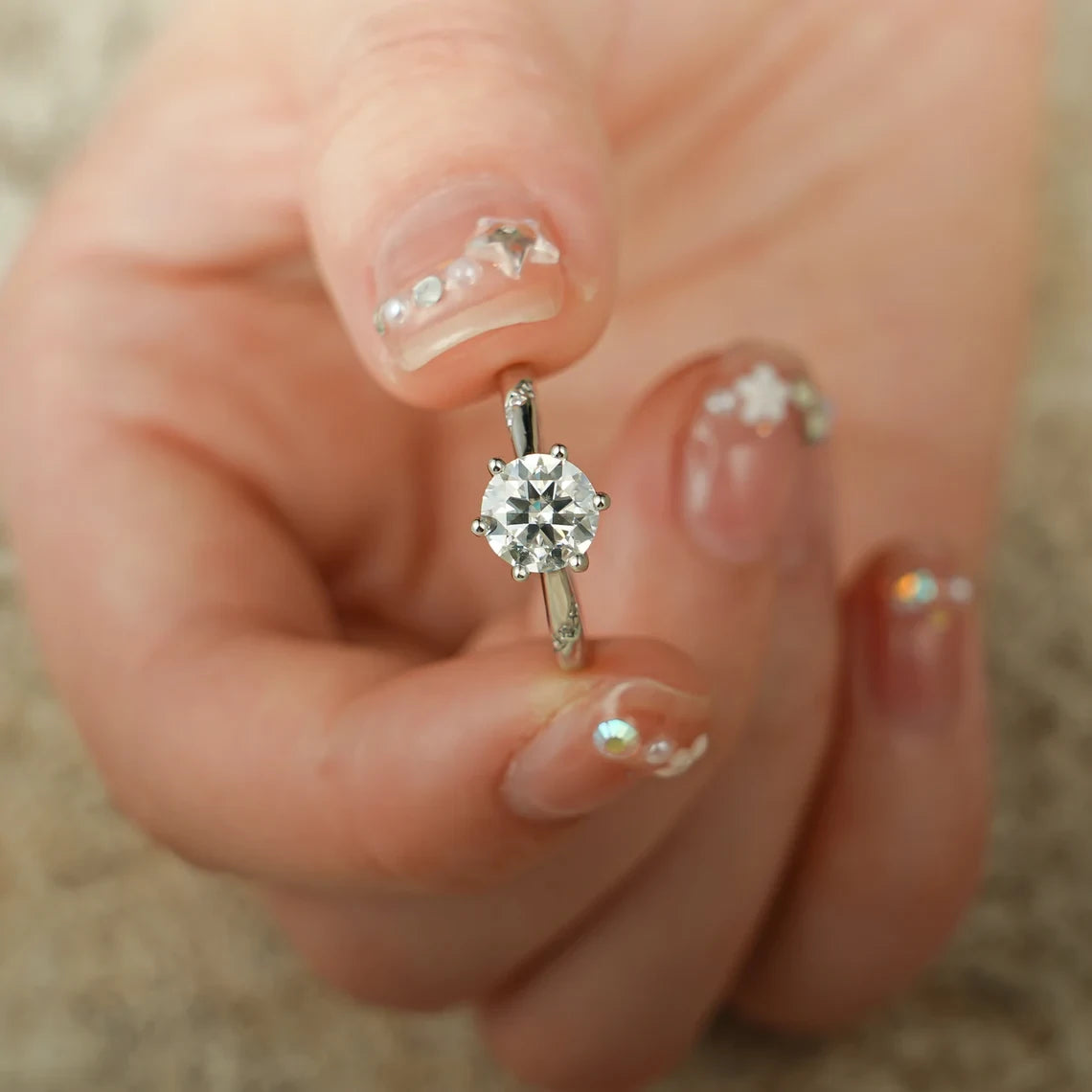 18K Round Moissanite Ring | Love Ring for Her | Elegant Gift