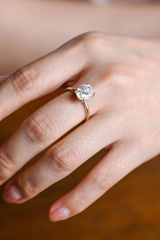 oval moissanite ring