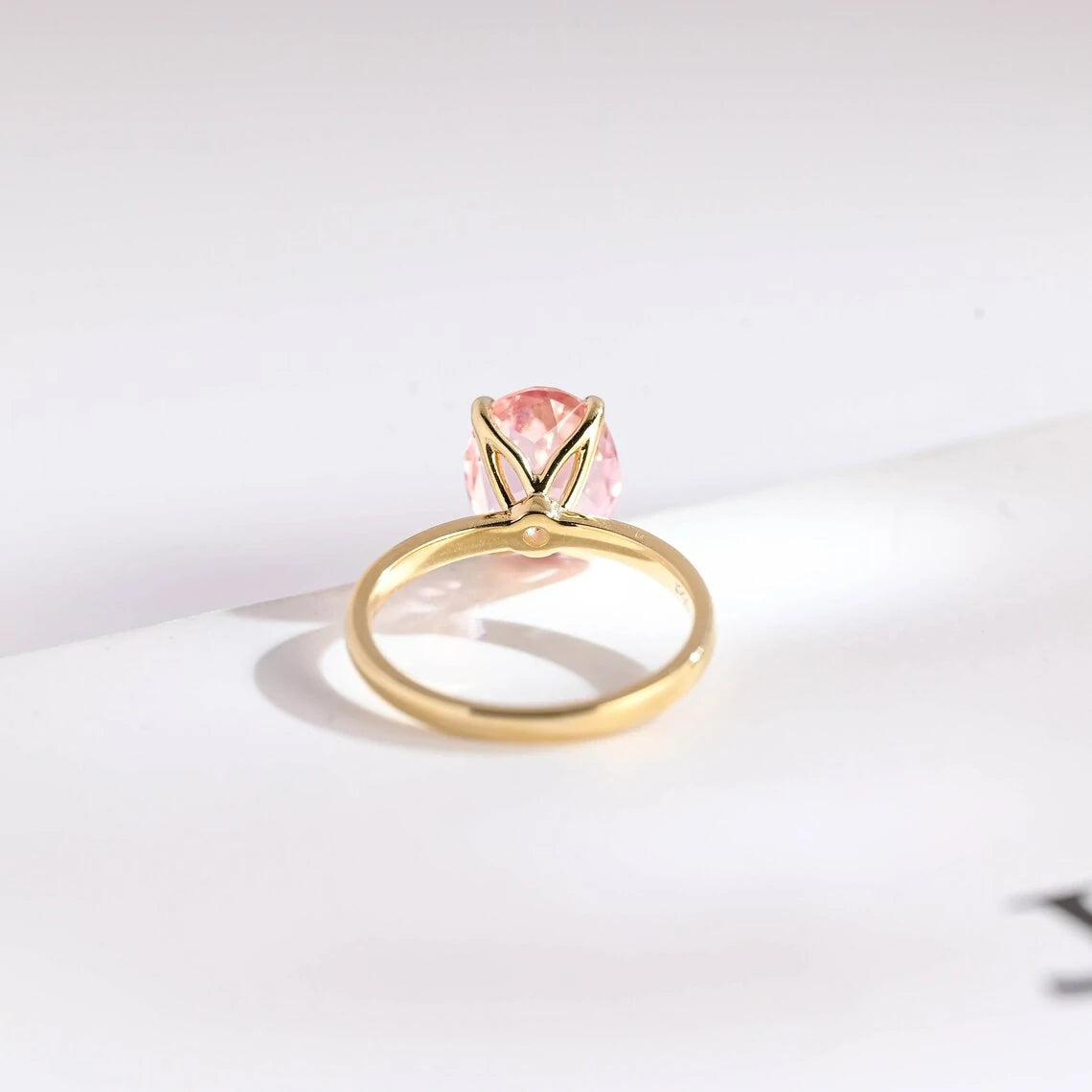 simple gold ring