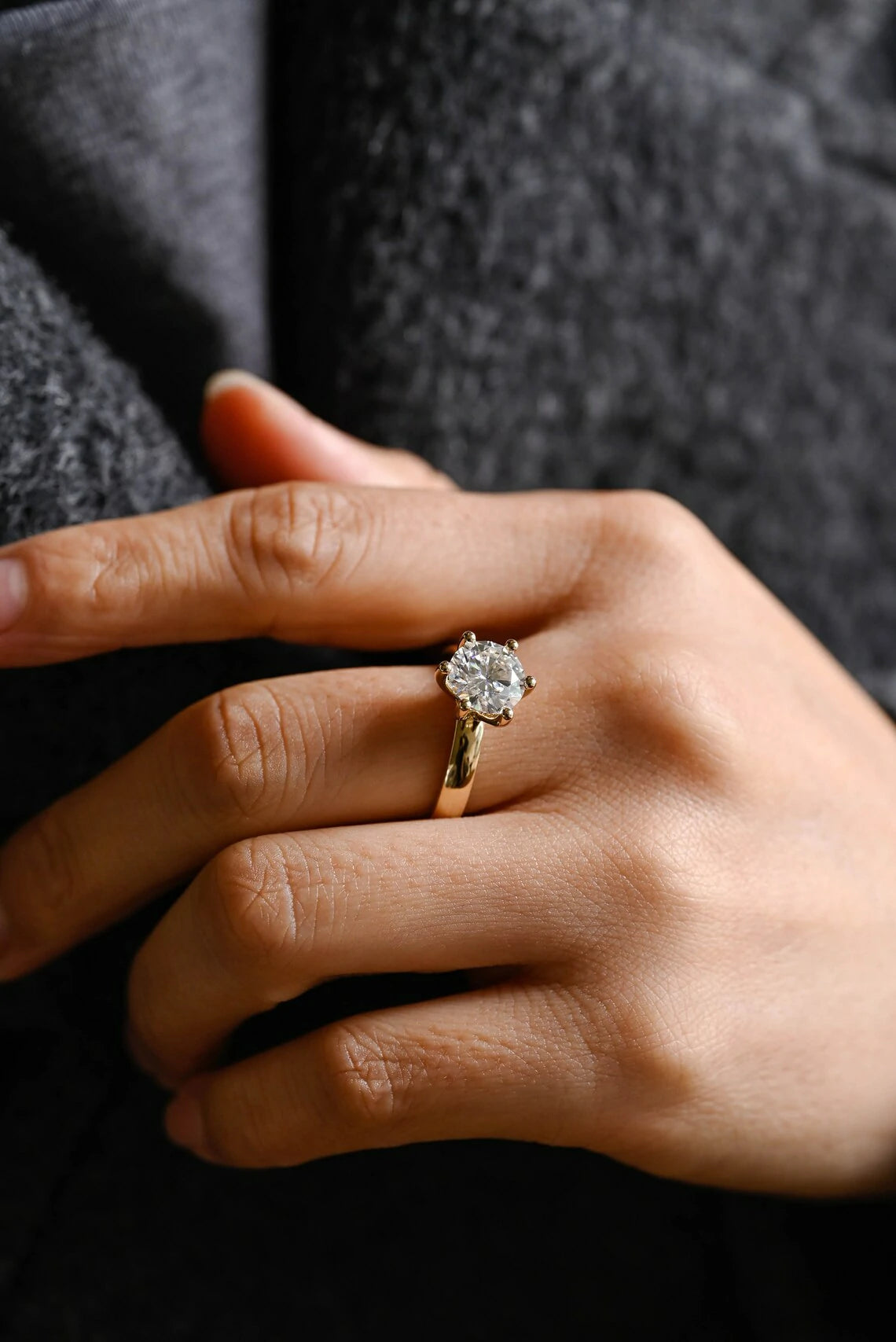 Forever Love Symbol | Sparkling Round Moissanite | For Wife