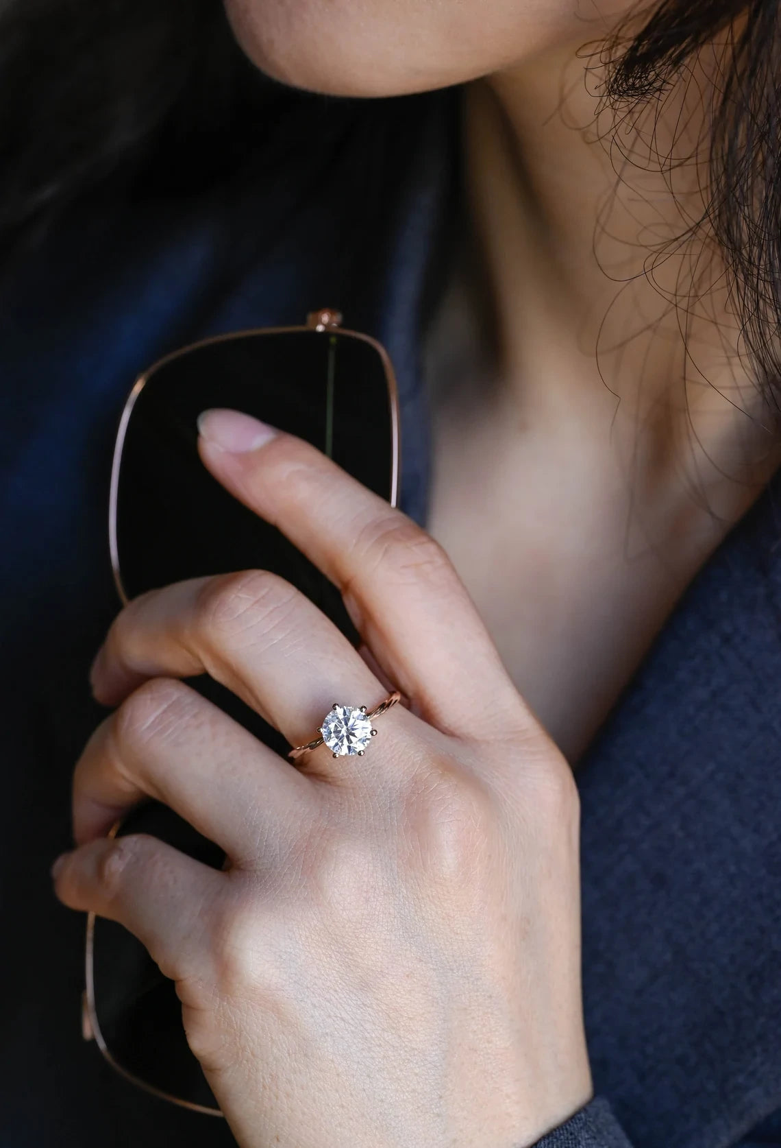 Women’s Moissanite Promise | 18K Gold Twist Design | Romantic Ring