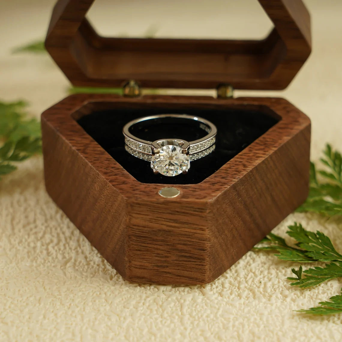 Double Band Shine | Pavé Gold Sparkle | Moissanite Promise
