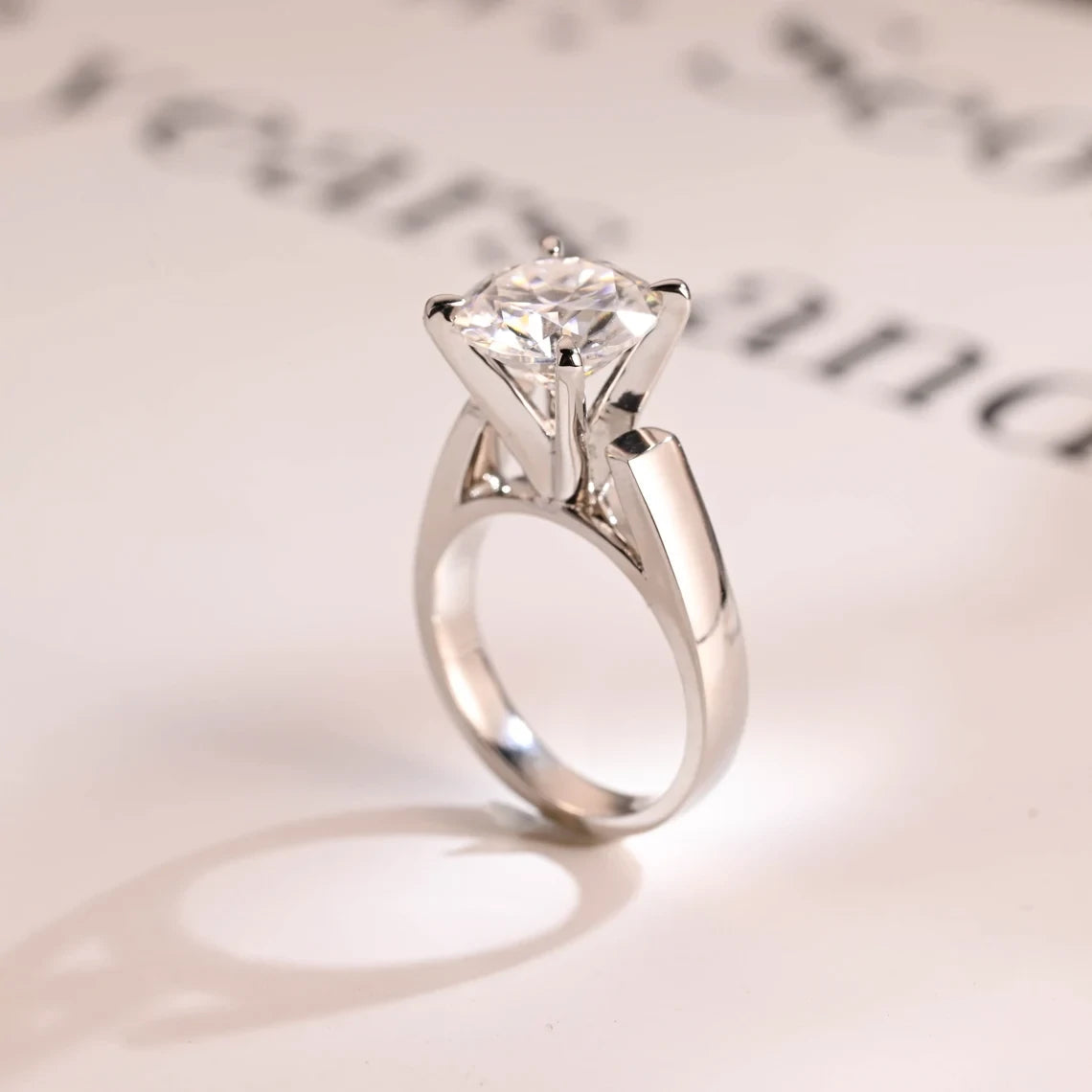 Elegant Bridal Jewelry | Solid Gold Ring Gift | Round Solitaire Look