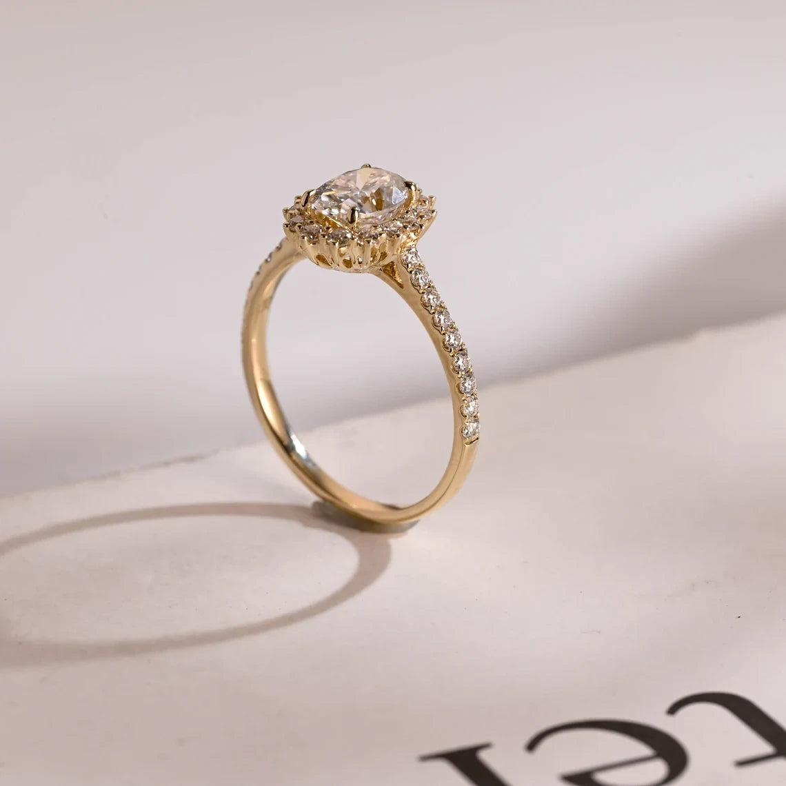 oval cut solitaire Diamond Ring