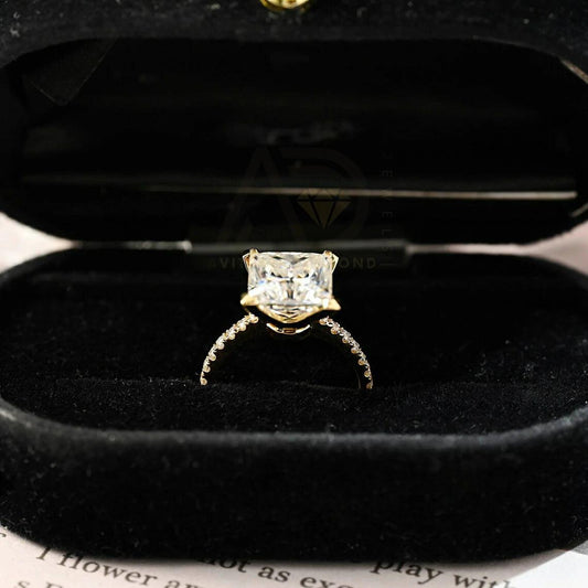 Princess Cut Moissanite Engagement Pave Ring, Solid Gold Vintage Style Promise Ring, Wedding Ring for Women, Anniversary Ring Gift, Women's Moissanite Ring, Customizable Fine Jewelry, Unique Anniversary Gift, Luxurious Symbol of Love, Timeless Elegance, Romantic Anniversary Jewelry