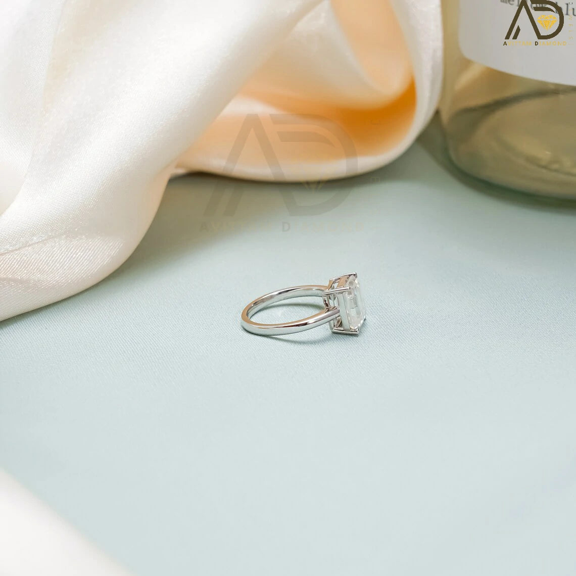 Emerald Cut Moissanite Band | Solitaire Gold Promise Ring | Elegant Emerald Cut Ring