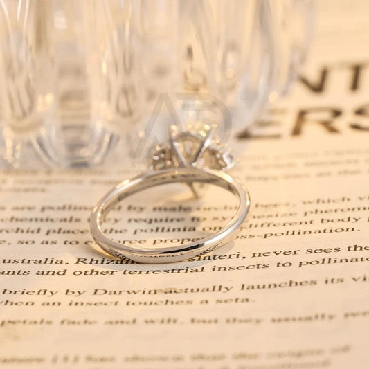 Pear Moissanite Engagement Ring, Teardrop Shaped Moissanite Ring, Round Accent Stone Ring, Solid Gold Promise Ring, Anniversary Gift for Women, Customizable Fine Jewelry, Unique Wedding Band, Luxurious Symbol of Love, Timeless Elegance, Romantic Anniversary Jewelry