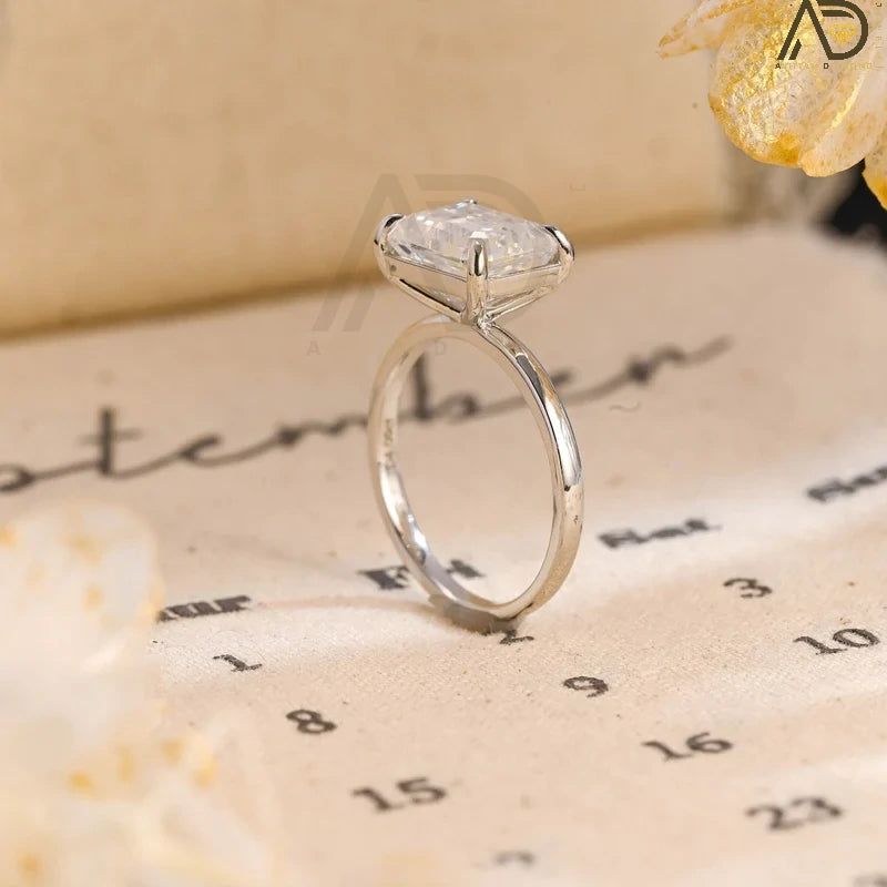 Unique Designer Engagement Ring