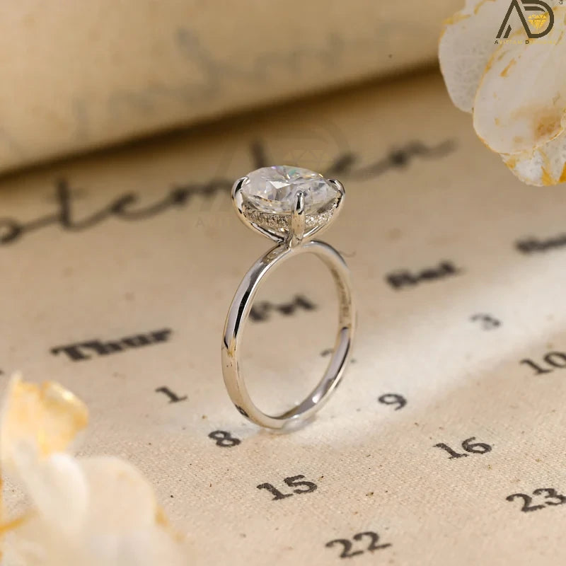 Timeless Oval Cut Moissanite Ring - Hidden Halo in Solid Gold