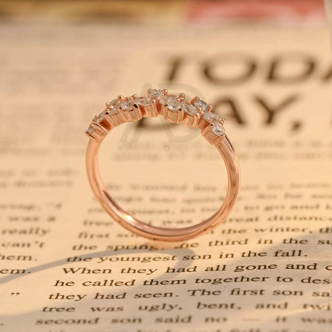 Round/Marquise Cut Moissanite Wedding Band, Solid Gold Moissanite Bridal Band, Minimalist Half-Eternity Matching Band, Women's Moissanite Ring, Customizable Fine Jewelry, Unique Matching Band, Luxurious Symbol of Love, Timeless Elegance, Romantic Anniversary Jewelry