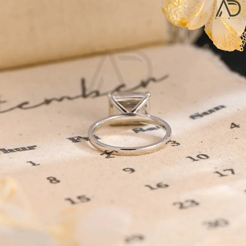 Modern Solitaire Moissanite Engagement Ring
