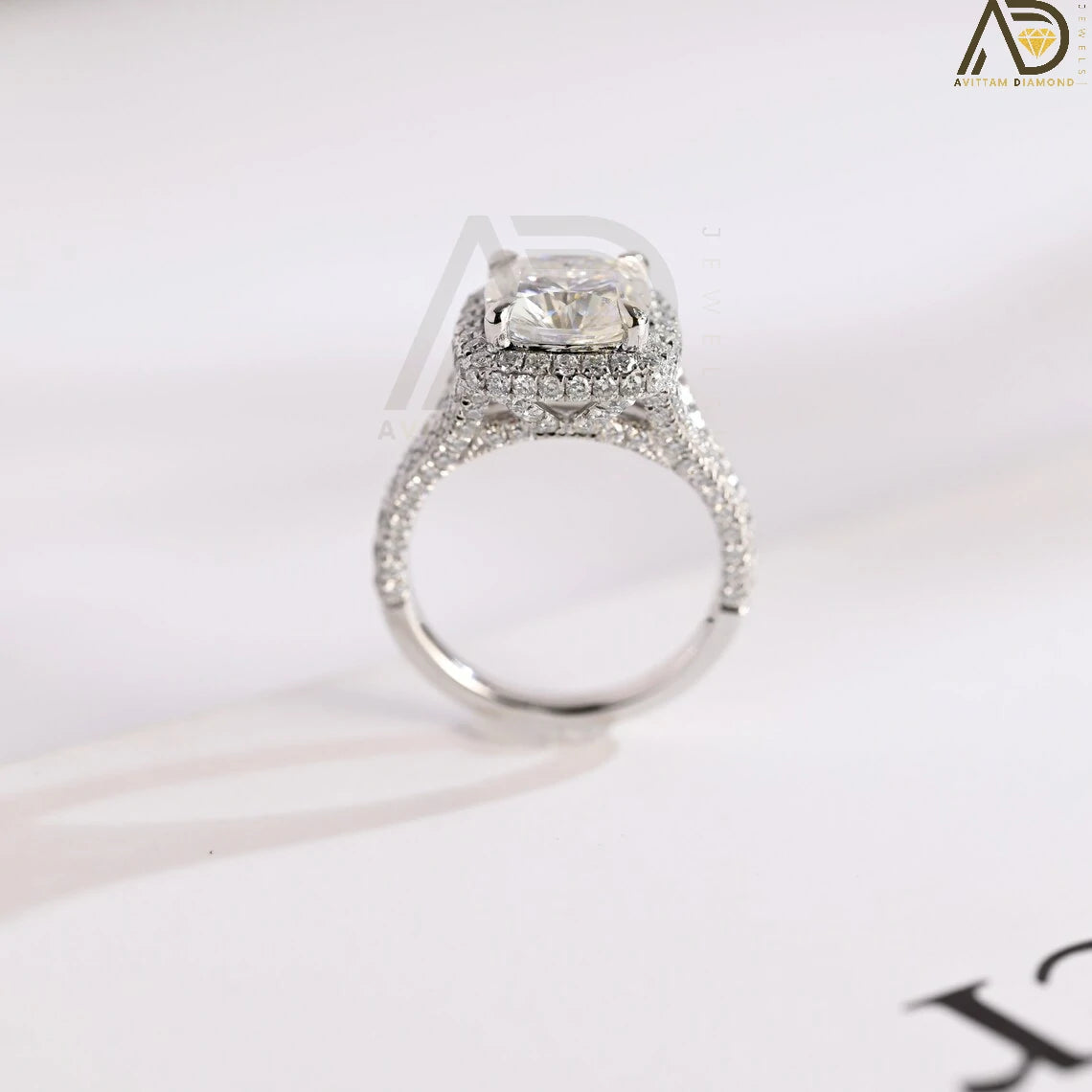 Luxurious Moissanite Engagement