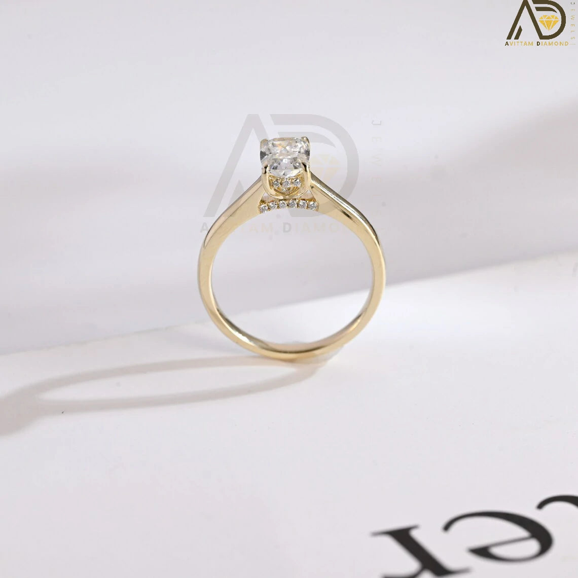 14K Gold Anniversary Ring