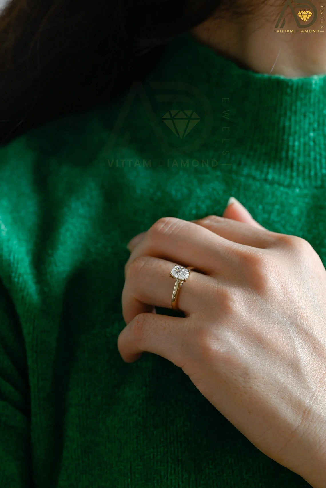 Crushed Ice Moissanite Ring