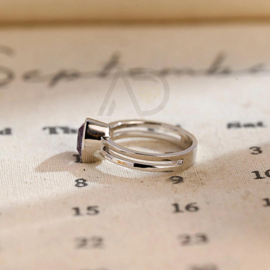 Split shank trilliant cut solitaire alexandrite engagement ring, Split shank real solid gold alexandrite statement ring, Best ring for women, Trilliant cut alexandrite ring, Solitaire alexandrite ring, Split shank engagement ring, Solid gold statement ring.