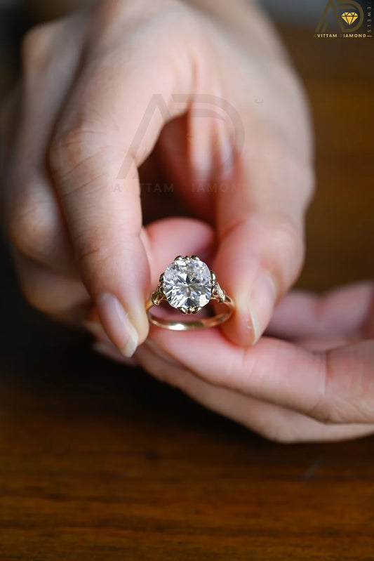 Old Cushion Cut Moissanite