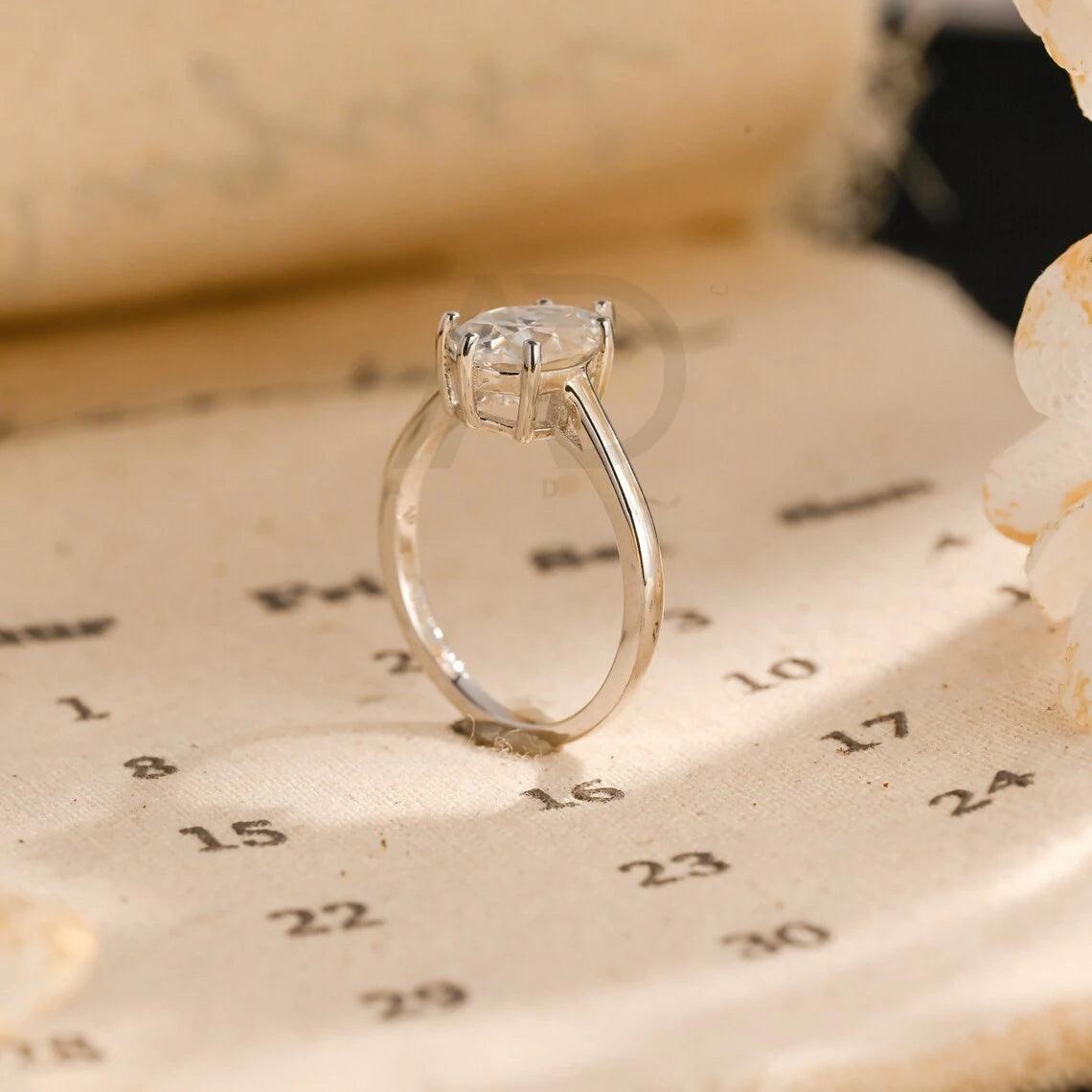 Solitaire pear cut moissanite engagement ring, Solid gold minimalist style promise ring wedding ring, Anniversary gift for her, Pear cut moissanite ring, Minimalist wedding band, Anniversary jewelry, Bridal ring set.