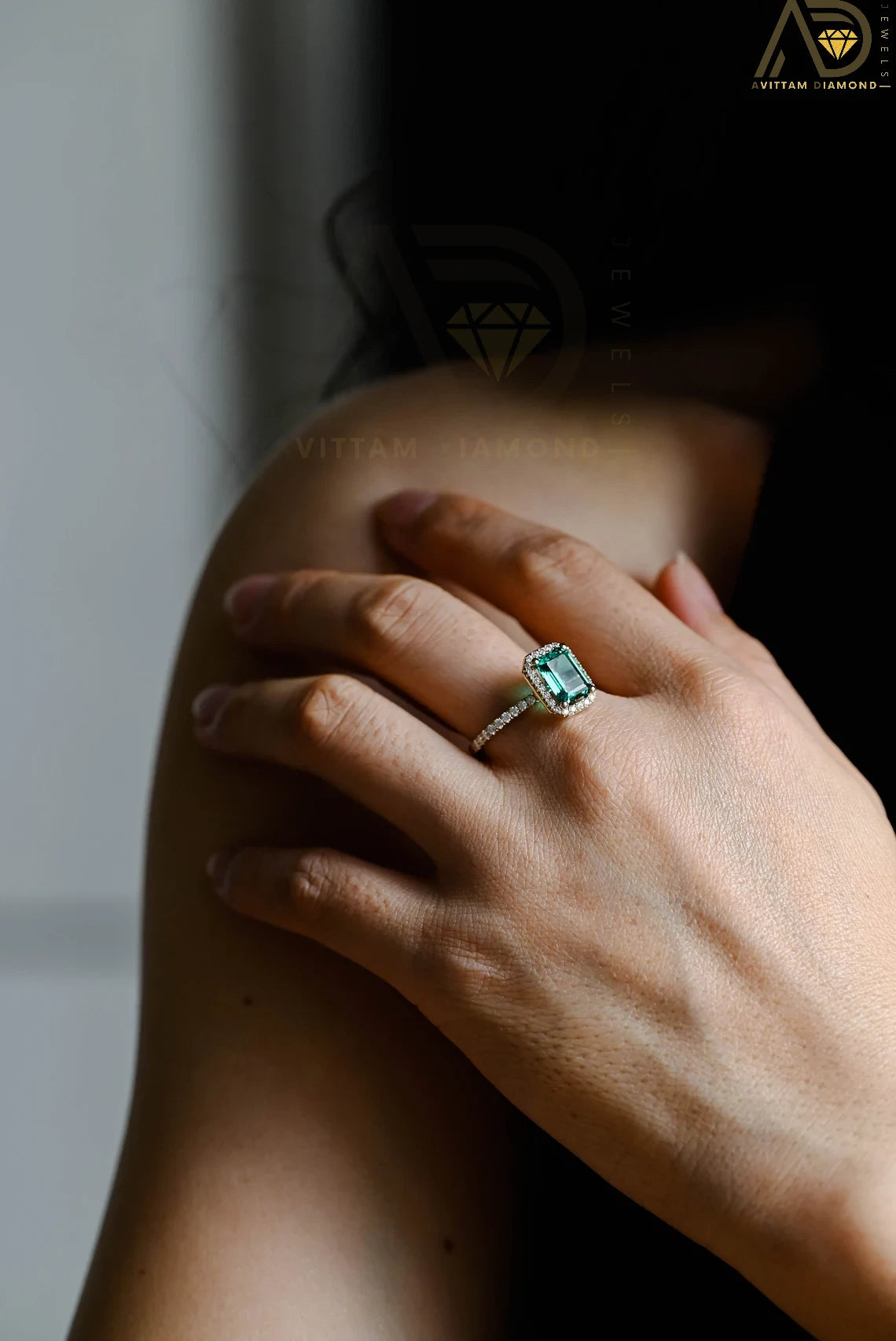 Unique Anniversary Ring Idea | Timeless Handmade Jewelry | Elegant Emerald Wedding Band |