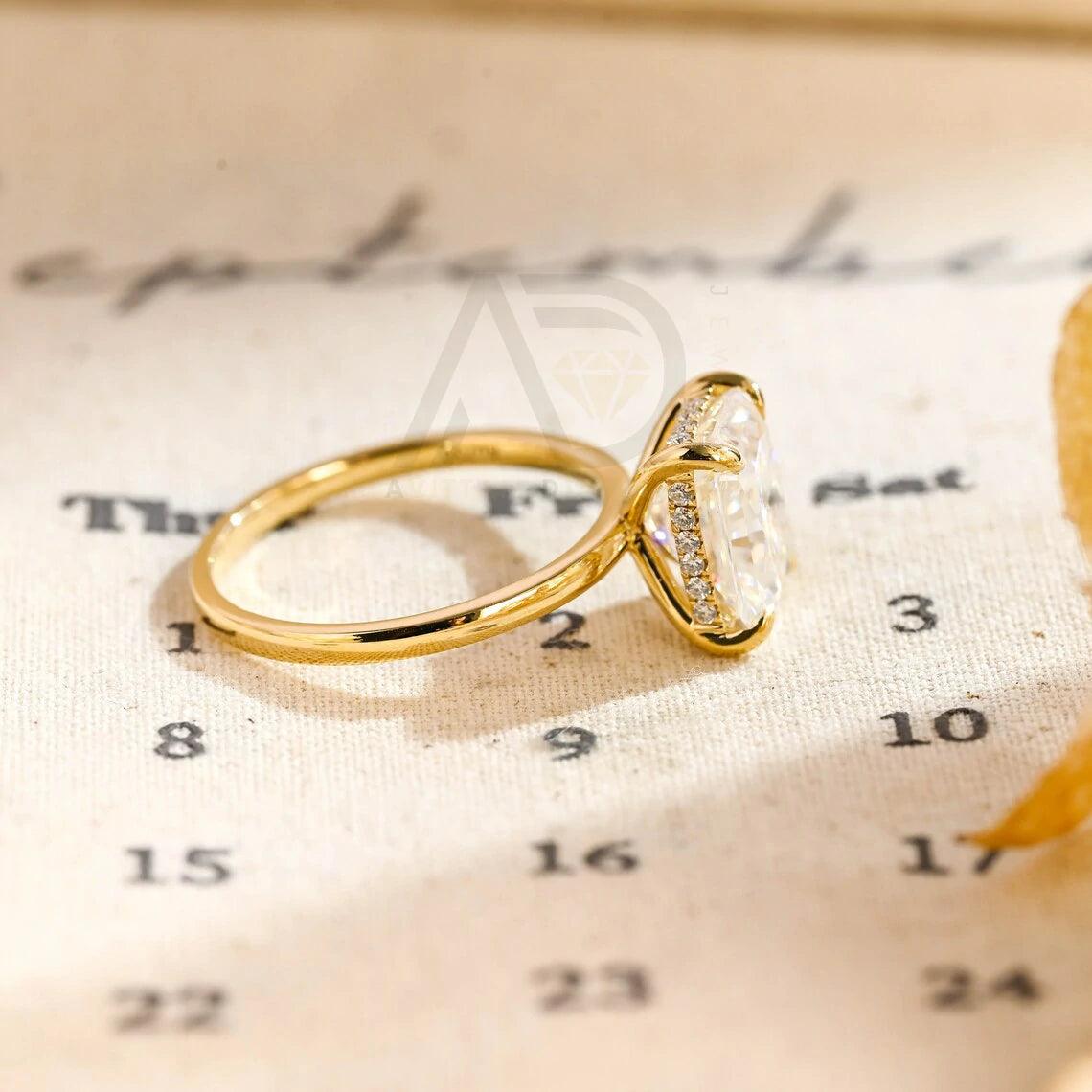 Solid gold radiant moissanite wedding ring, Promise ring, Hidden-halo radiant engagement ring for women, Solitaire anniversary ring for wife, Radiant moissanite ring, Wedding band, Anniversary gift, Bridal jewelry, Solitaire promise ring.