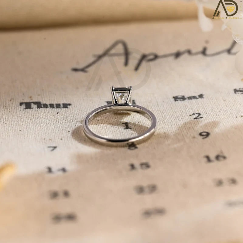 Elegant Gift for Her Moissanite Ring