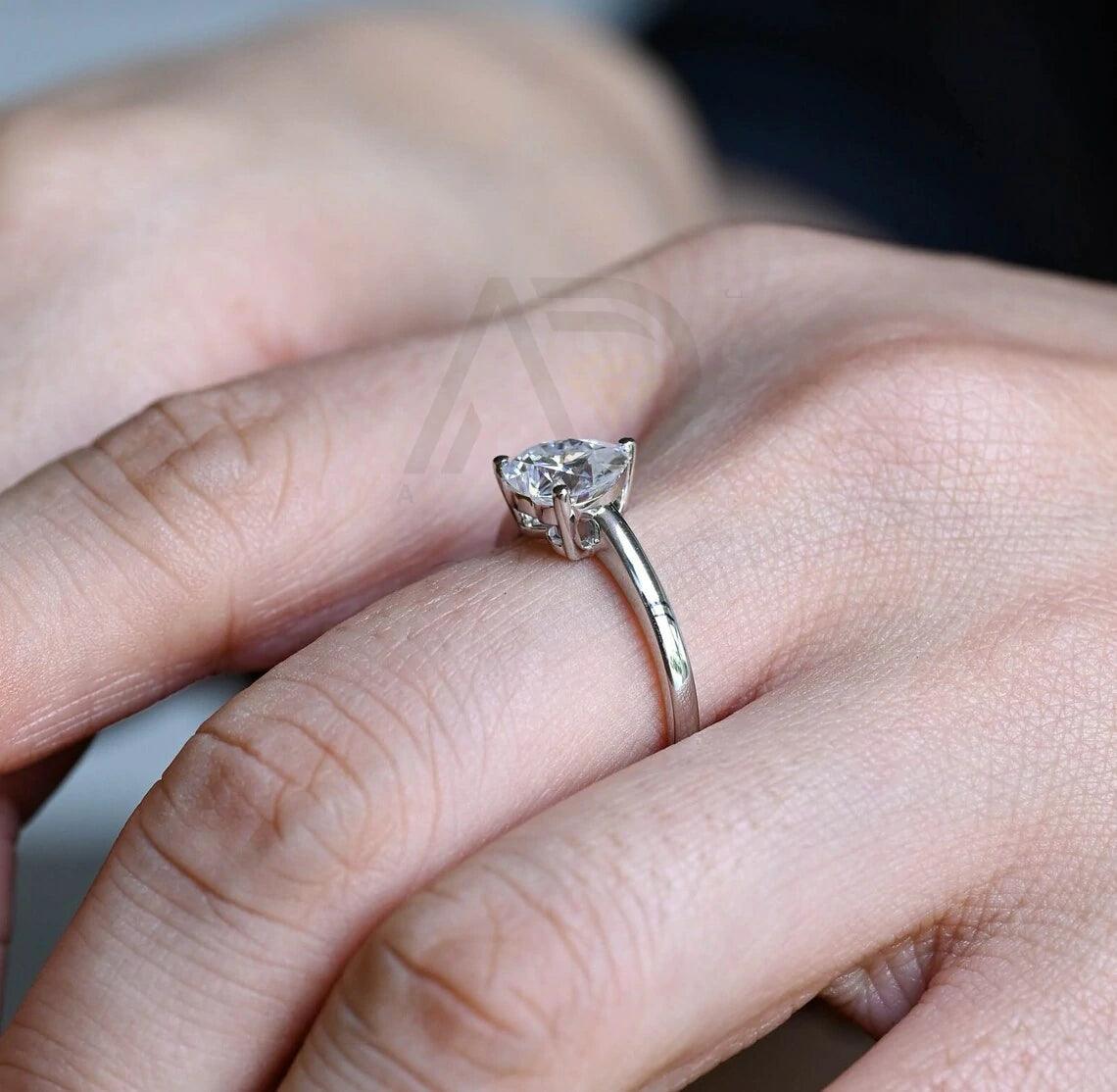 Solitaire heart moissanite engagement ring, Solid gold low profile heart-shaped minimalist wedding ring, Anniversary ring gifts for women, Heart moissanite ring, Minimalist wedding band, Anniversary gifts, Bridal jewelry, Heart-shaped engagement ring.