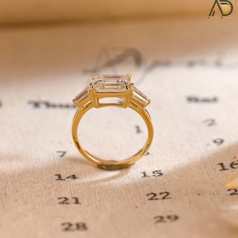 High-Quality Moissanite Wedding Ring