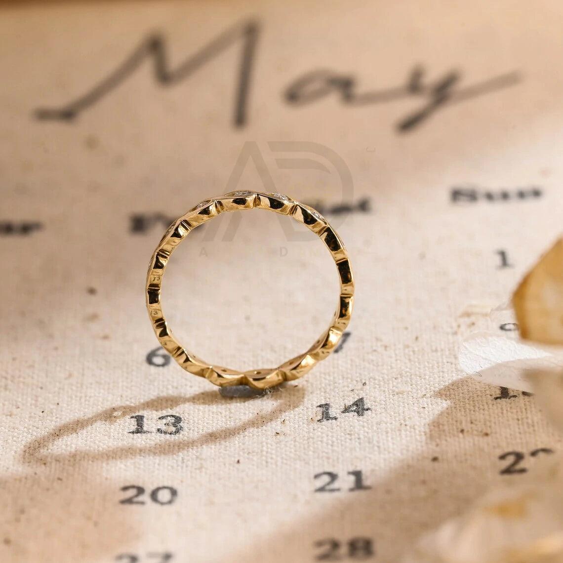 Round Moissanite Wedding Band, Solid Gold Marquise Bridal Band, Eternity Moissanite Matching Band, Women's Engagement Ring, Anniversary Gifts, Customizable Fine Jewelry, Unique Anniversary Band, Luxurious Symbol of Love, Timeless Elegance, Romantic Anniversary Jewelry