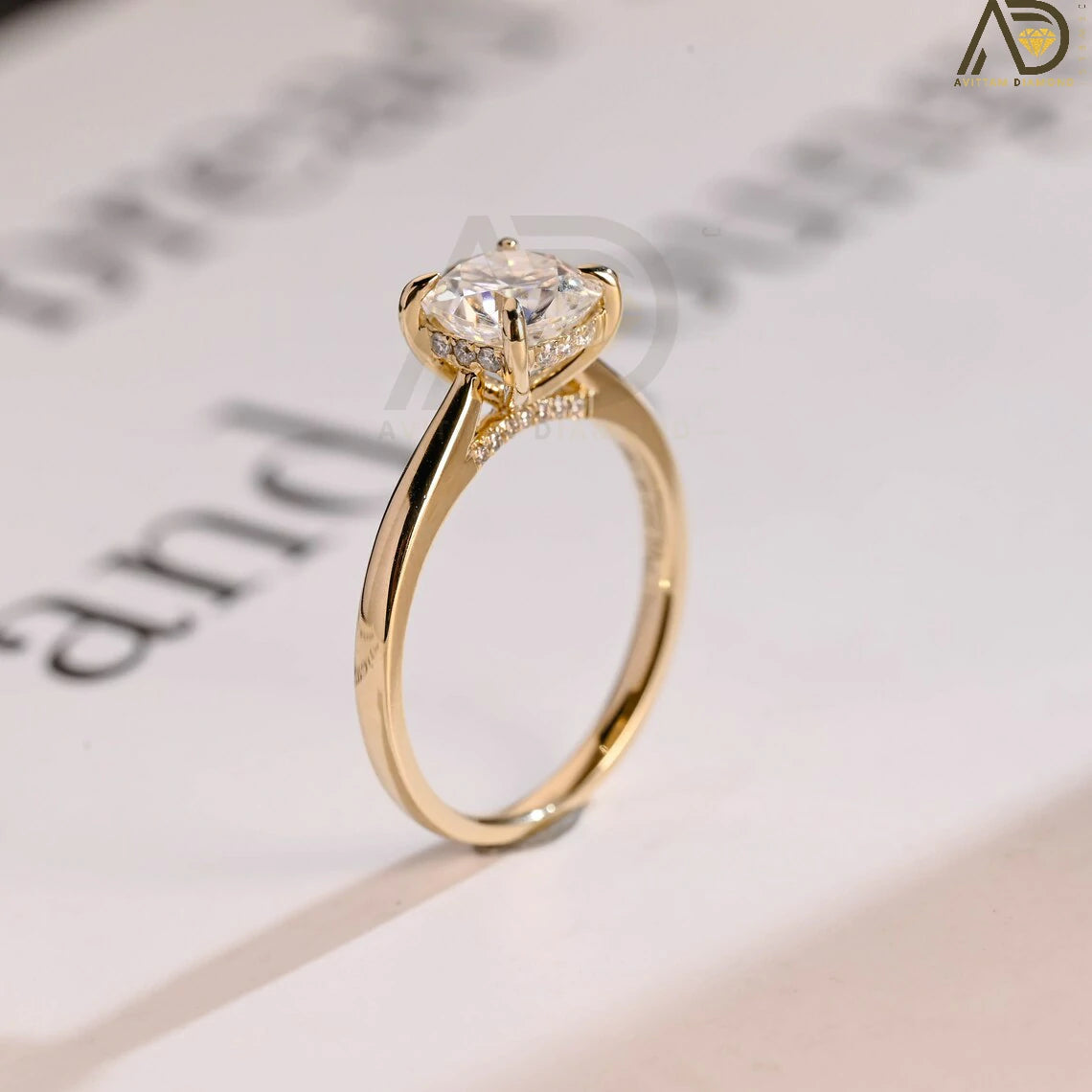 Unique Moissanite Designs