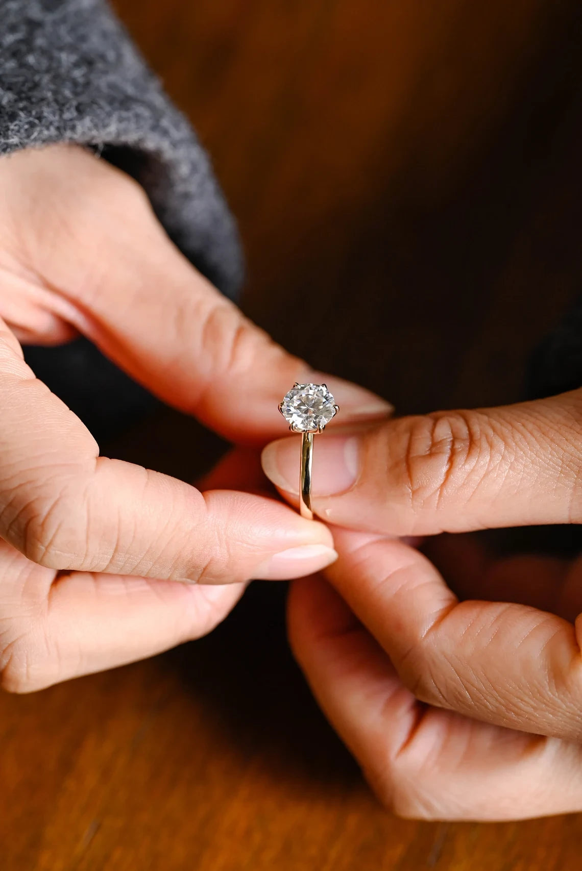 Solid Gold Romantic Ring | Floral Moissanite Beauty | Elegant Jewelry