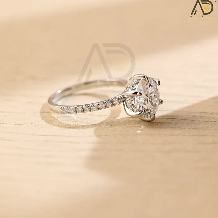Exquisite Moissanite Jewelry