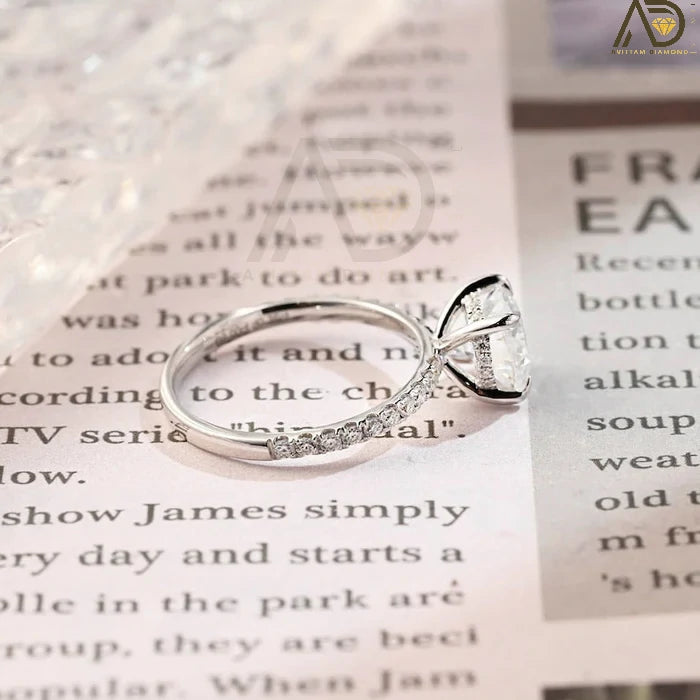 Exquisite 14K White Gold Moissanite Ring - Solitaire and Pave Design