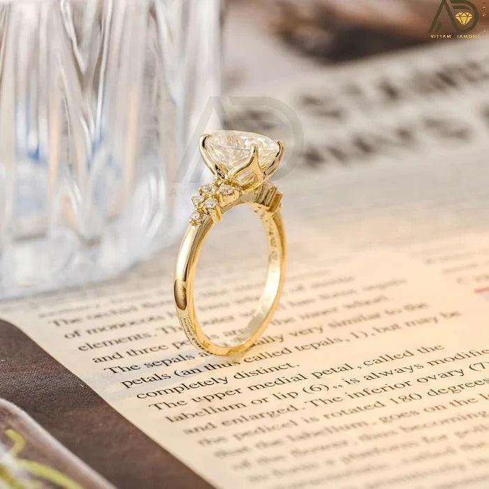 Oval Cut Wedding Band