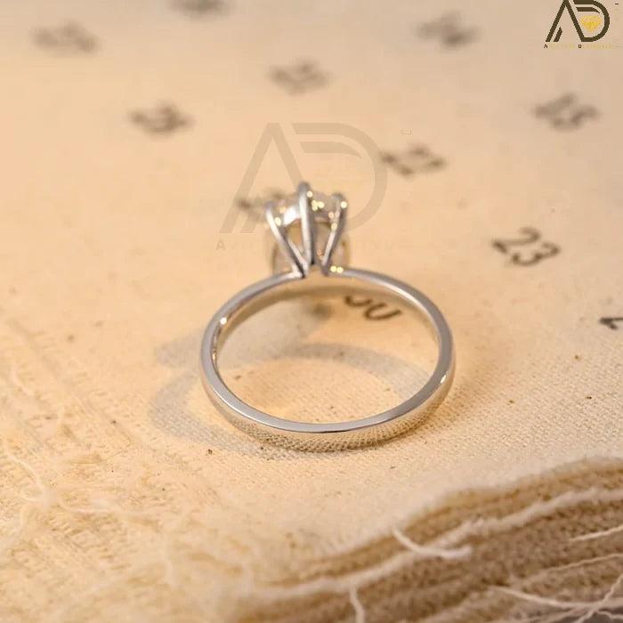 gold oval engagement rings